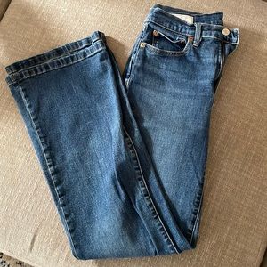 Gap highrise flare jeans sz 28